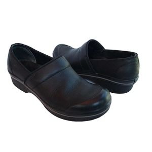 Dansko Leather Upper‎ Embossed Wedge Professional Clogs Size 8.5